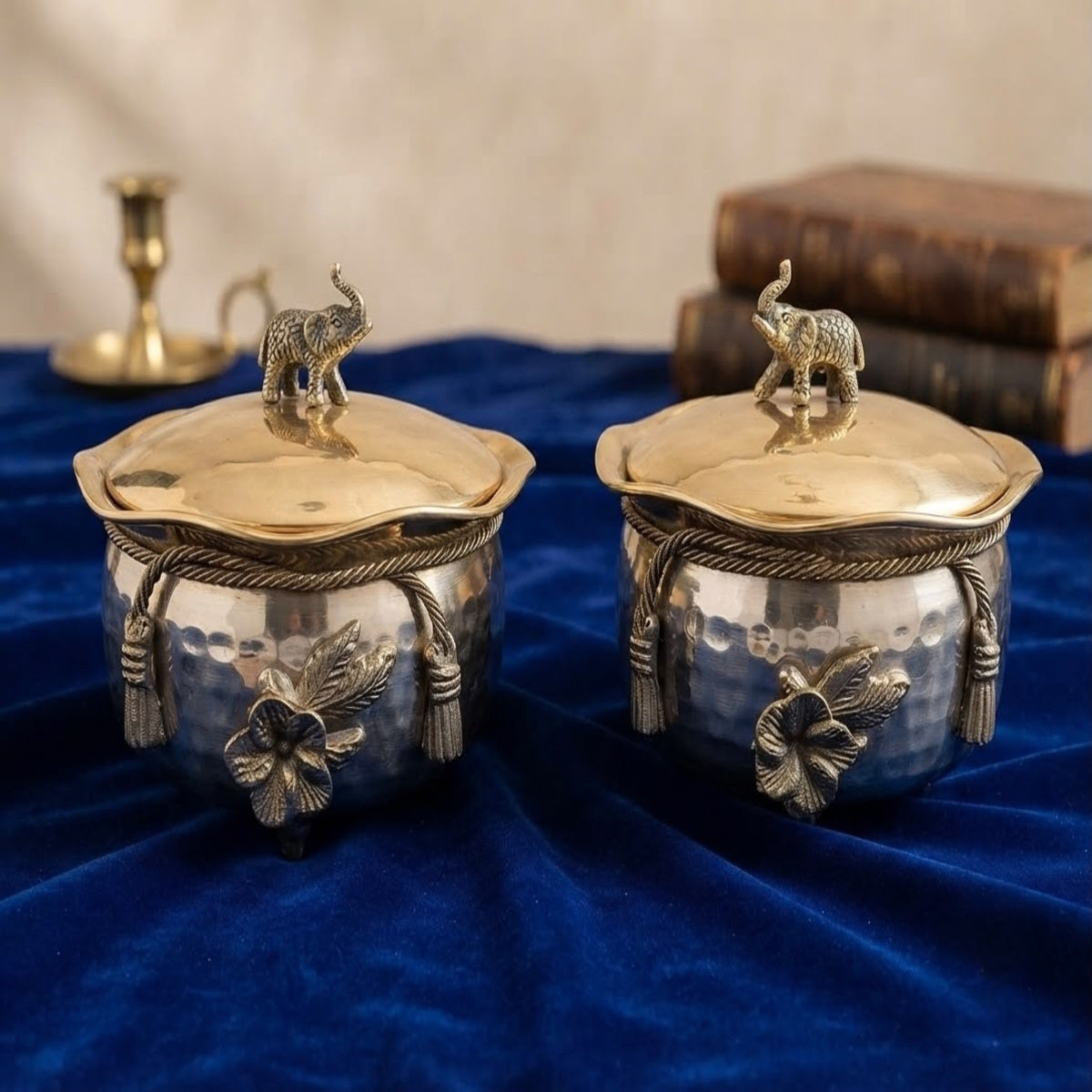 SHRINEX BRASS BOWL SET WITH ELEPHANT HANDLE LID